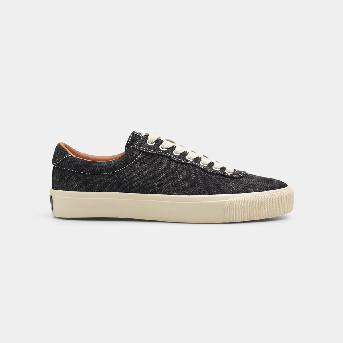 LAST RESORT AB VM001 LO CANVAS - WASHED BLACK/WHITE