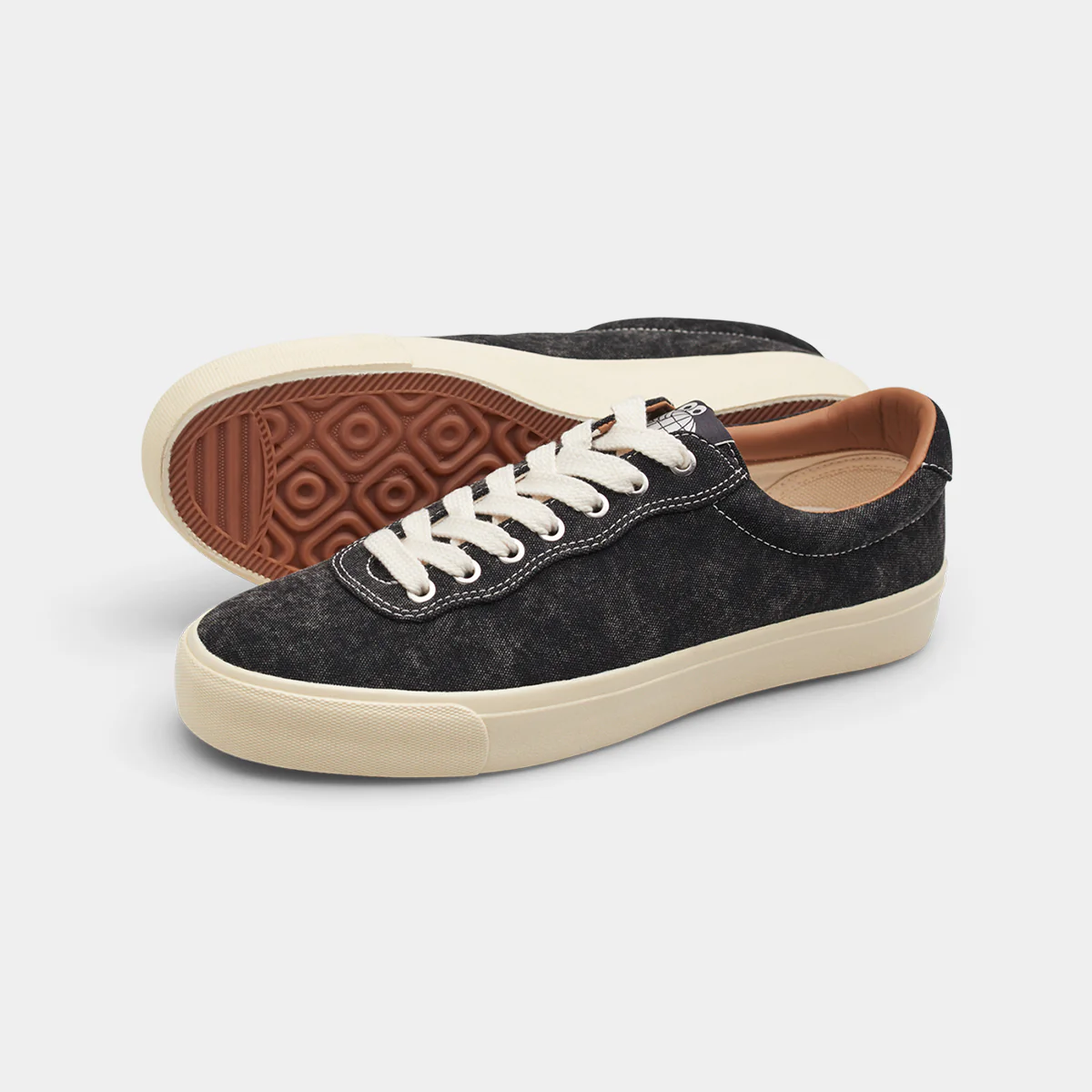 LAST RESORT AB VM001 LO CANVAS - WASHED BLACK/WHITE - Image 2