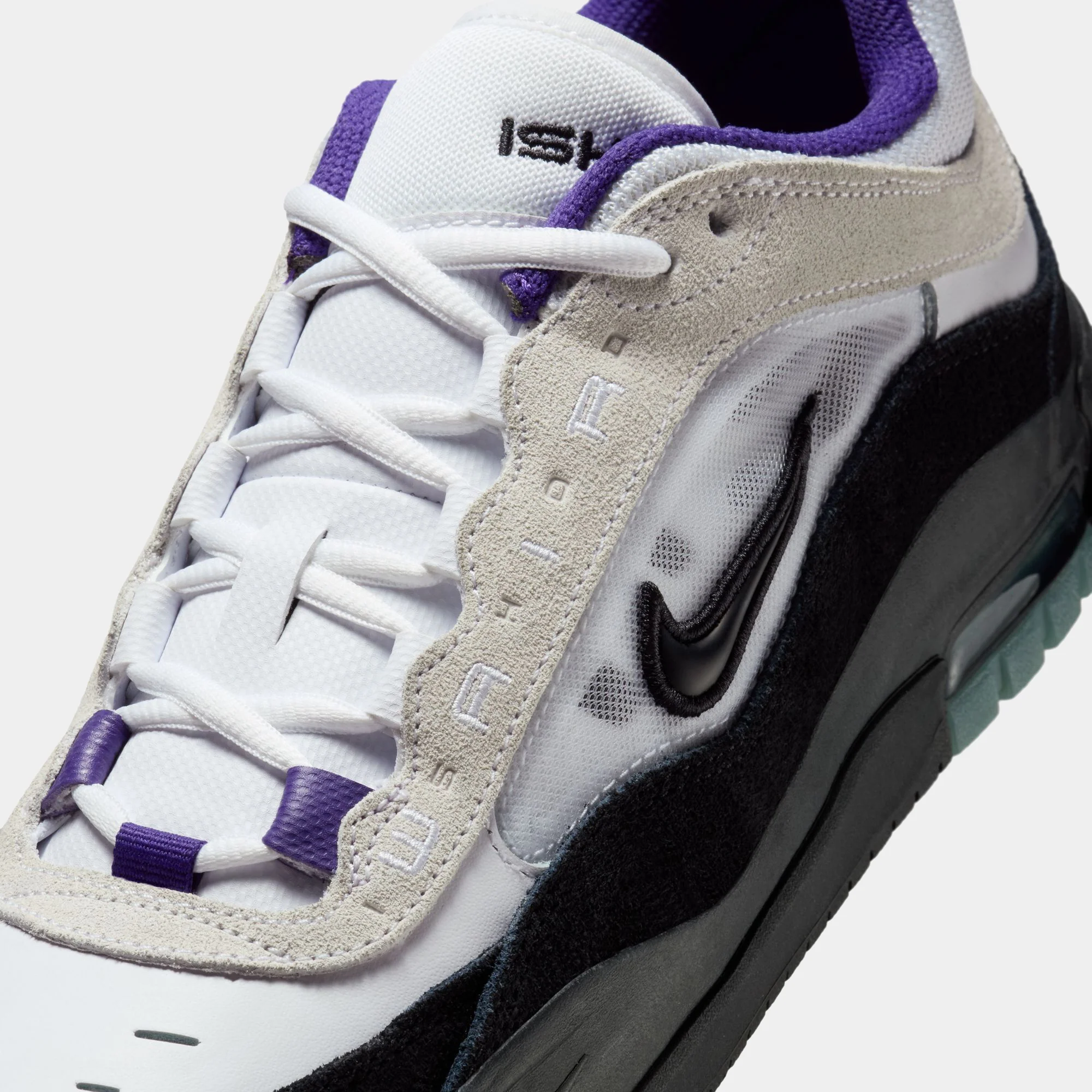 NIKE AIR MAX ISHOD - WHITE/BLACK-COURT PURPLE - Image 4