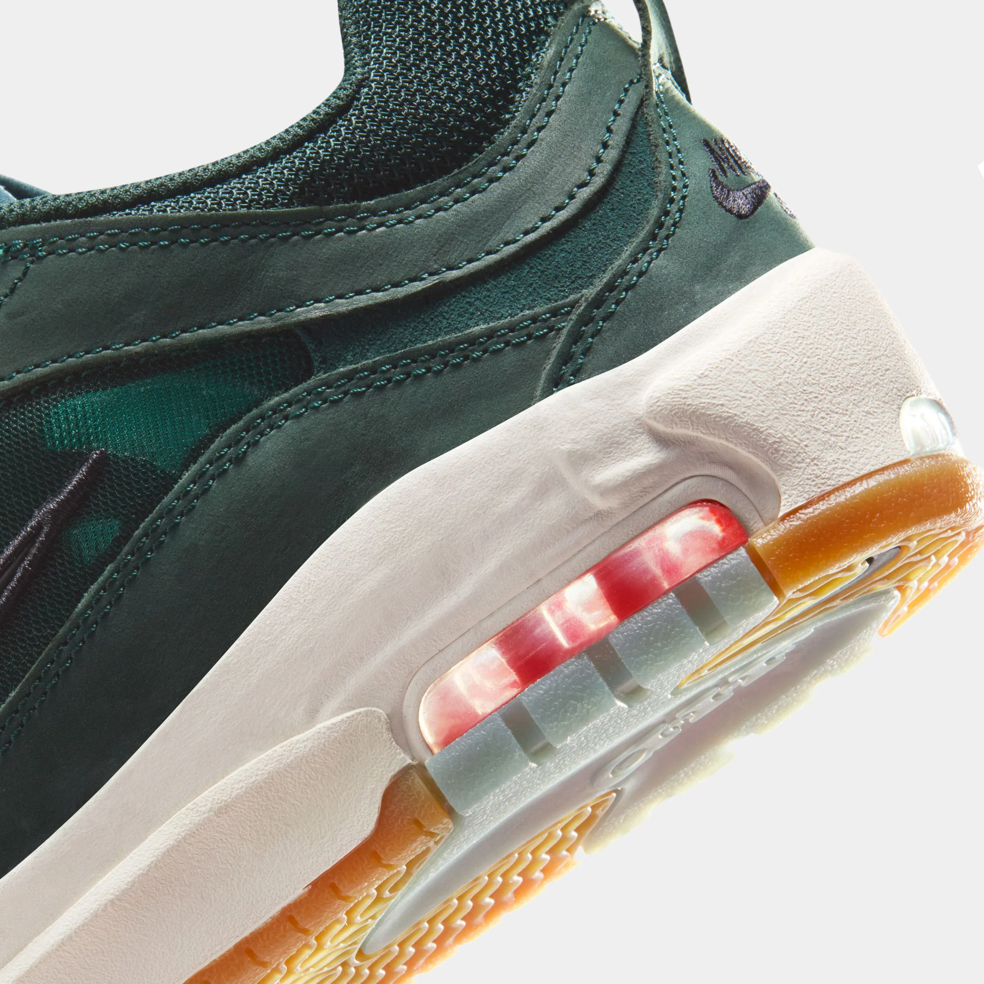 NIKE SB AIR MAX ISHOD - DEEP FIR/BLACK - Image 5