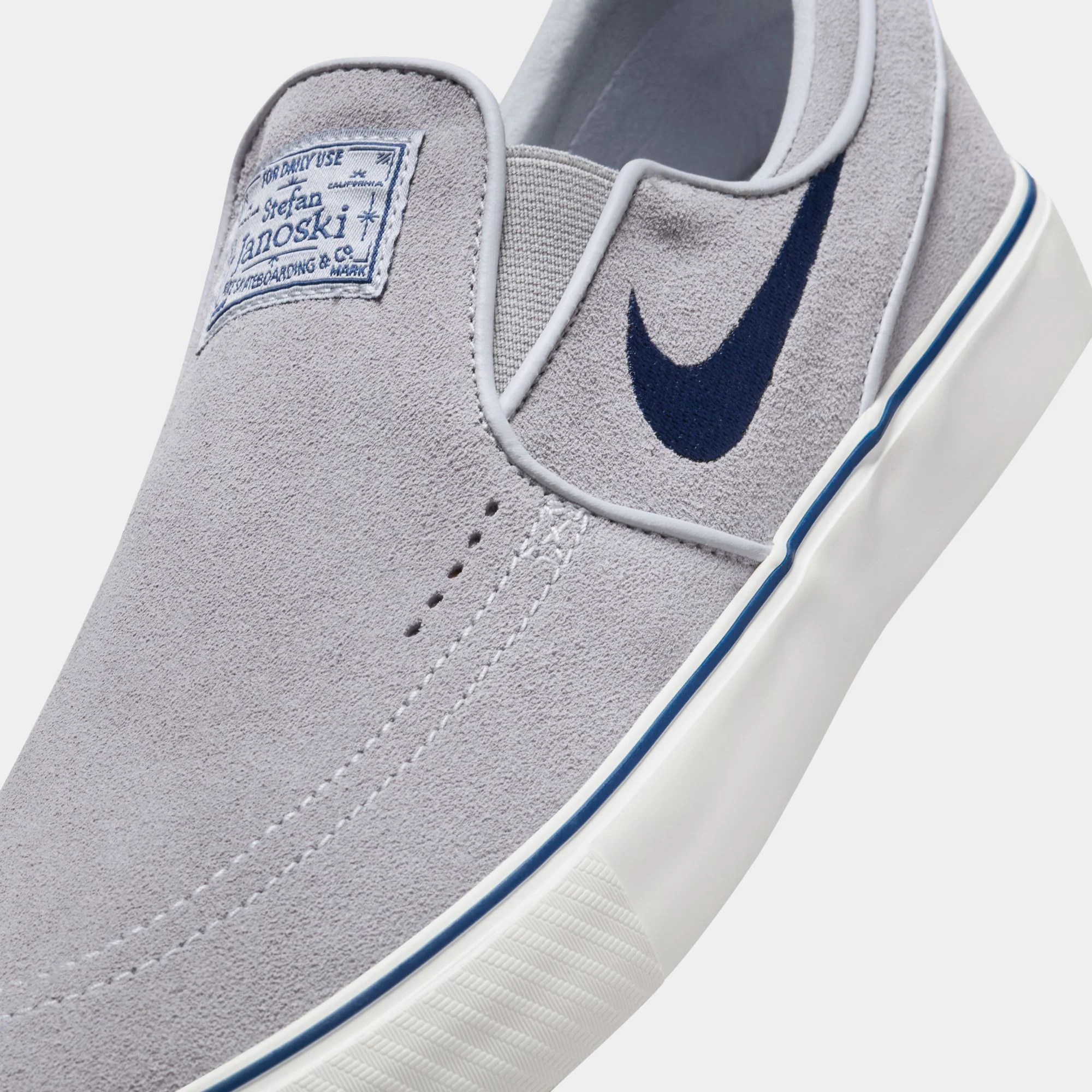 NIKE SB JANOSKI+ SLIP - WOLF GREY/NAVY - Image 4