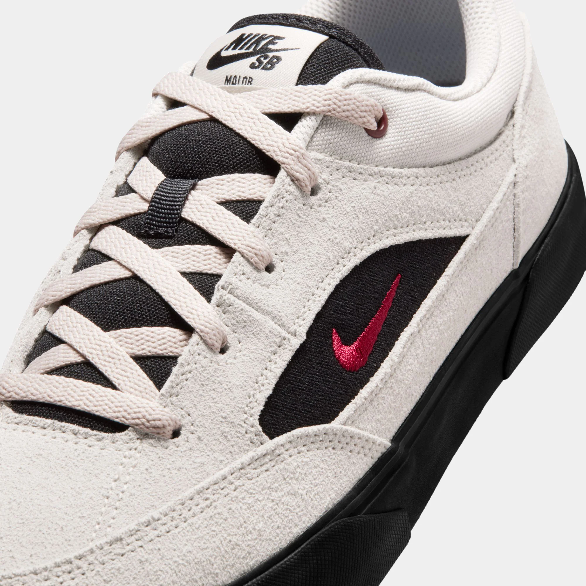 NIKE SB MALOR - LIGHT OREWOOD BROWN/TEAM RED - Image 4
