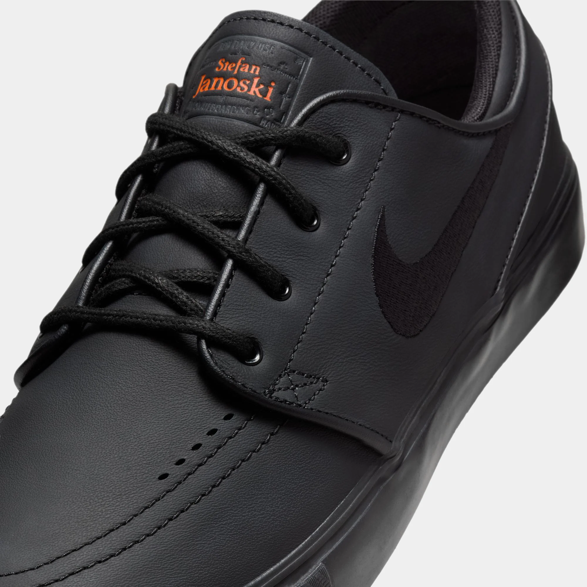 NIKE SB ZOOM JANOSKI OG+ ISO - BLACK/BLACK - Image 4